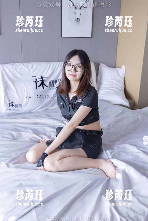 袜啵啵 - 揭秘小安的体操服分享：她是如何把动作变艺术的？