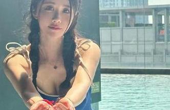 微密圈 - 谁能抵挡得住？轩子巨二兔最新女仆装合集，真是别出心裁！