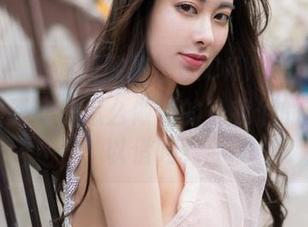 魅妍社 - 想问问陈雅漫VICKY，这无圣光的温柔到底是怎么做到的？我们的图包可以借吗？