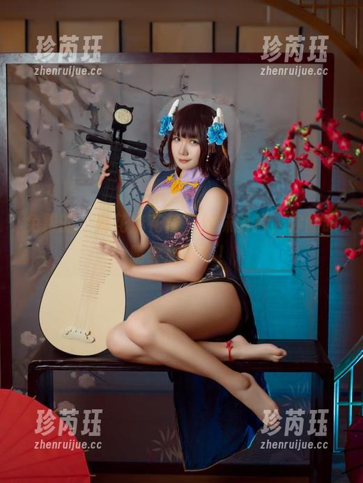 免费的‘麻花麻花酱’丝袜图片，你的眼睛会感谢你！